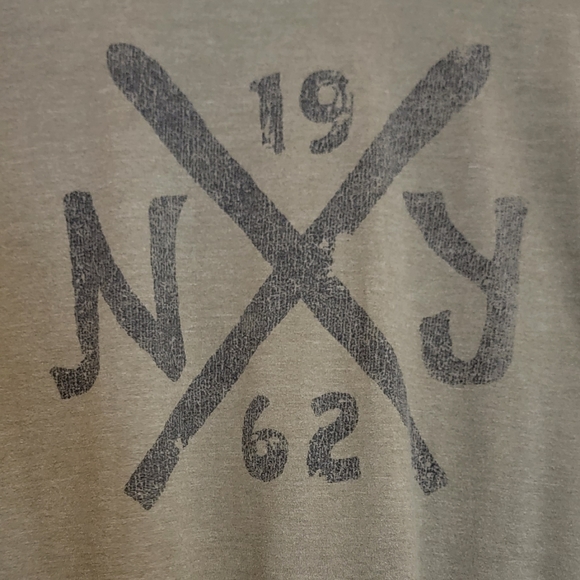 FOSSIL Men's Short Sleeve T-Shirt - Picture 5 of 5